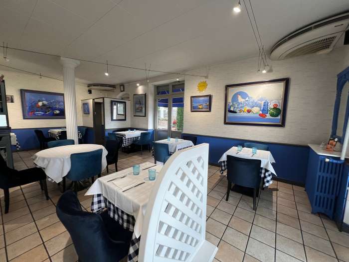 Vente Restaurant licence IV 40 couverts avec terrasse à 1h de Lyon et Saint-Étienne - Le Coteau (42120) en France