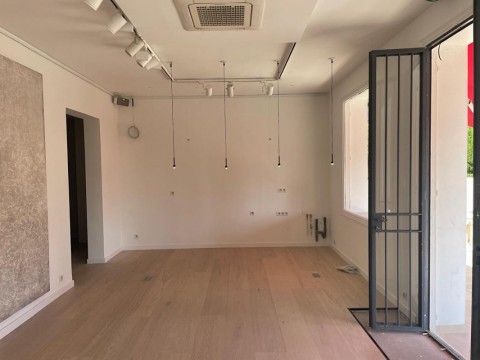 Vente Galerie d'art de 139 m2 à Saint-Paul-de-Vence (06570) en France