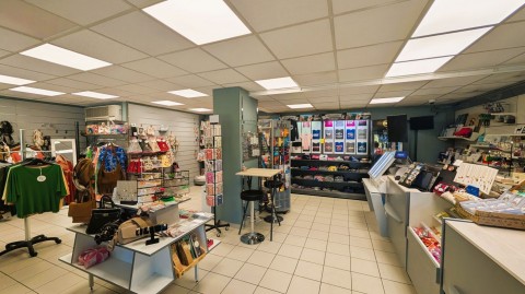 Vente Tabac, Presse, Loto, 2920 pi2 dans une station thermale et touristique, à Eugénie-les-Bains (40320) en France