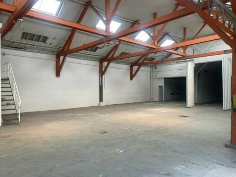 Vente Local commercial , 850 m2 à Le Havre (76600) en France