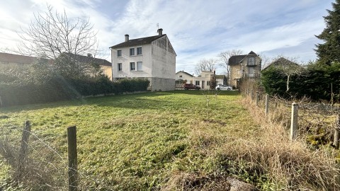 Vente Terrain à Terrasson-Lavilledieu (24120)