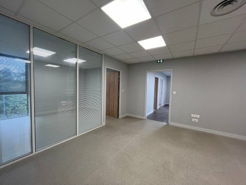 Vente Bureaux / Locaux professionnels, 92 m2 à Toulouse (31400) en France
