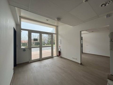 Vente Bureaux / Locaux professionnels, 303 m2 à Labège (31670) en France