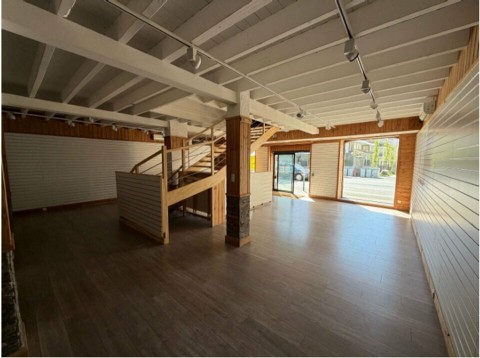 Vente Local commercial de 300 m2 sur un axe fréquenté, à Nantes (44000)