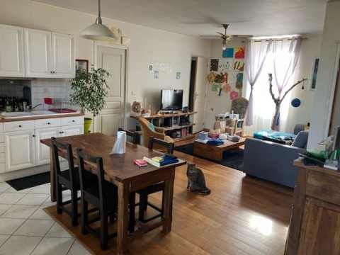 Vente Murs commerciaux, 180 m2 à Capdenac-Gare (12700) en France