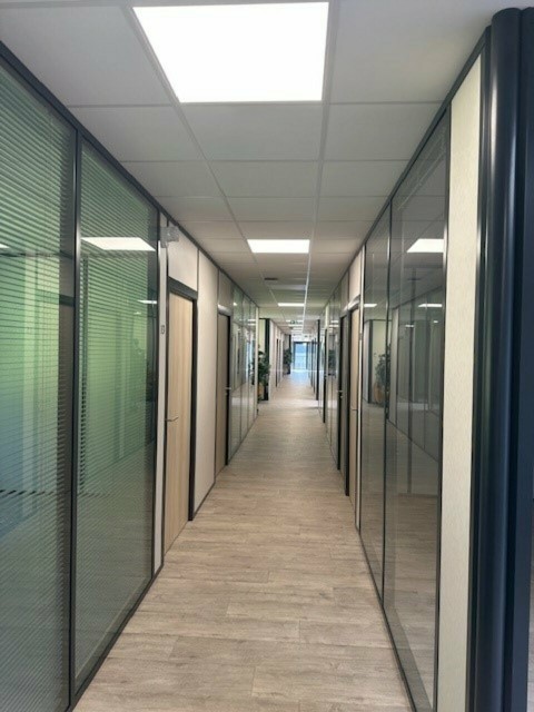 Vente Bureaux / Locaux professionnels, 630 m2 à Le Pont-de-Beauvoisin (73330)