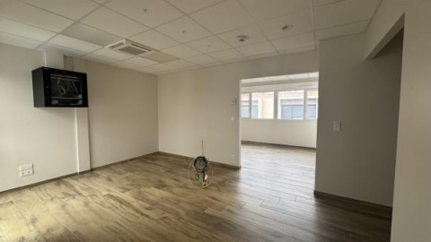 Vente Bureau a louer canet en roussillon - medicanet à Canet-En-Roussillon (66140) en France