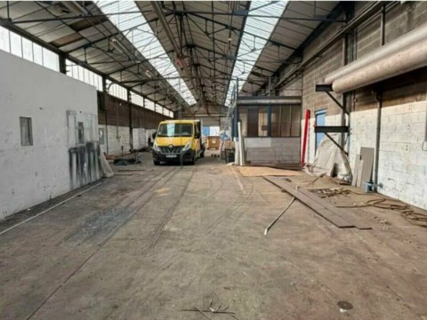 Vente Local commercial , 560 m2 à Saint-Romain-de-Colbosc (76430) en France
