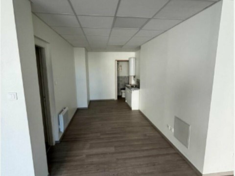 Vente Bureaux / Locaux professionnels, 200 m2 à Montbéliard (25200) en France