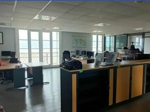 Vente Bureaux / Locaux professionnels à Le Havre (76600) en France