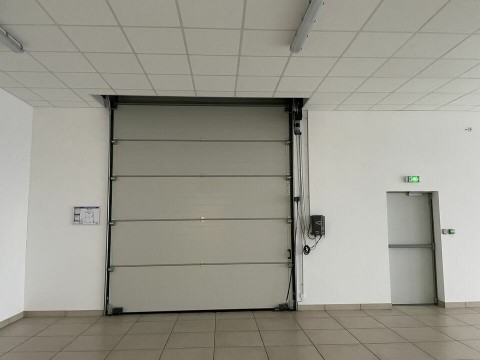 Vente Local commercial , 220 m2 à Chartres (28000) en France