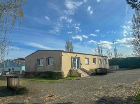 Vente Bureaux / Locaux professionnels, 500 m2 à Chartres (28000) en France