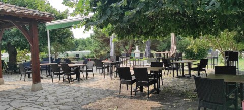 Vente Restaurant 50 couverts avec terrasse à Castelsarrasin (82100) en France