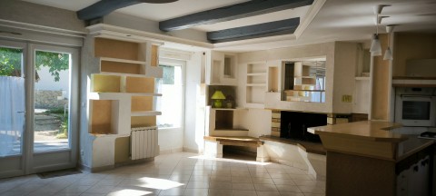 Vente Immeuble, 204 m2 en plein centre ville de La Varenne (49270)