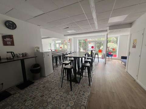 Vente Local commercial de 340 m2 pour des activités de sevices dans un quartier résidentiel et dynamique, à Saint-Maur-des-Fossés (94100)