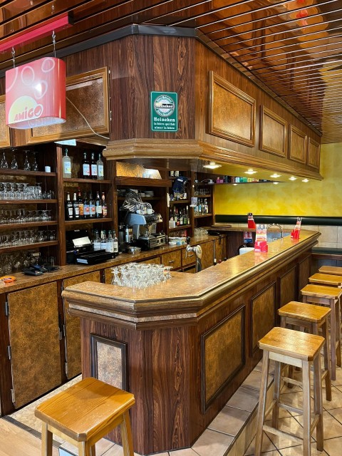 Vente Bar licence IV à Sciez (74140)