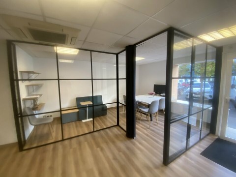 Vente Local commercial , 63 m2 à Marrakech (40000) en France