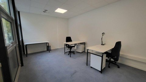 Vente Bureaux / Locaux professionnels dans une zone dynamique, à Saint-Nazaire (44600) en France