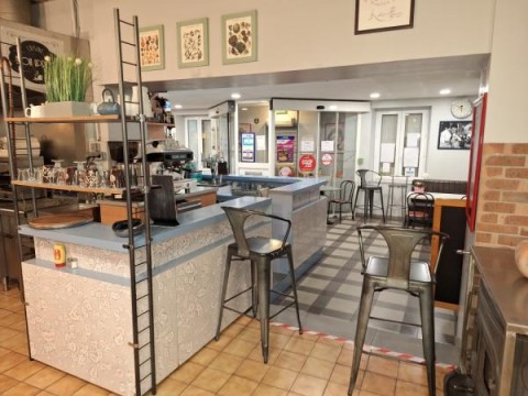Vente Bar, Restaurant, Loto, PMU, Tabac 50 couverts avec terrasse à Tours (37000) en France