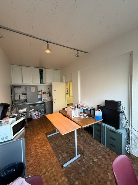 Vente Local commercial de 93 m2 pour différentes activités dans une zone attractive, à Annemasse (74100) en France