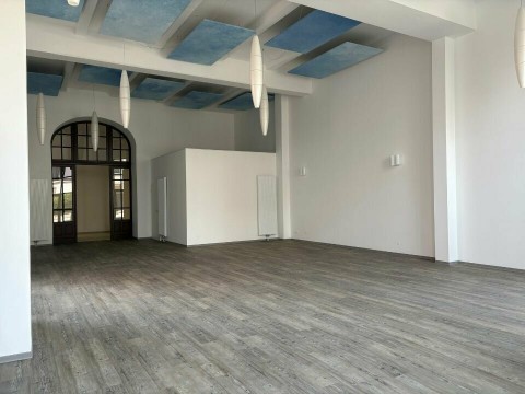 Vente Local commercial de 138 m2 dans le centre ville, à Belfort (90000)