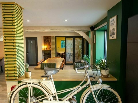 Vente Espace de coworking de dans une zone dynamique, à Pont-de-l'Arche (27340)