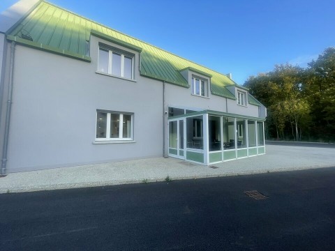 Vente Local commercial de 100 m2 dans une zone fréquentée, à Luisant (28600)