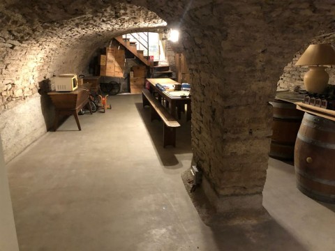 Vente Local commercial de 200 m2 au cœur de Beaune