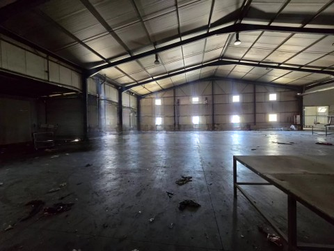 Vente Local industriel de 2 400 m2 à M'saken en Tunisie