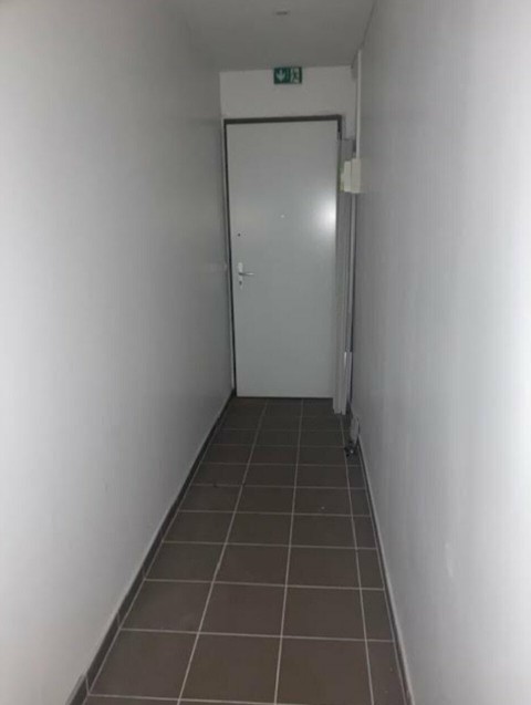 Vente Local commercial de 450 pi2 à Paris 15ème (75015) en France