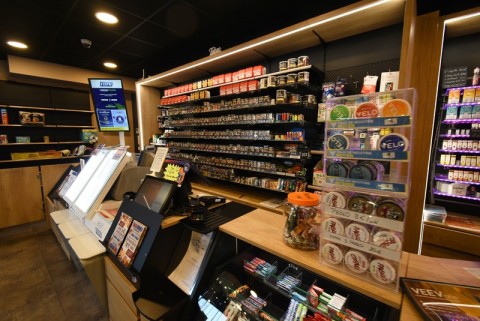 elfbar nachfüll pod läuft aus Boutique cigarette électronique Alistro San-Giuliano Cigaverte main image 1