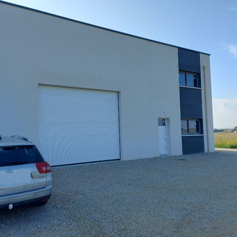 Vente Local commercial , 250 m2 à Alençon (61000)