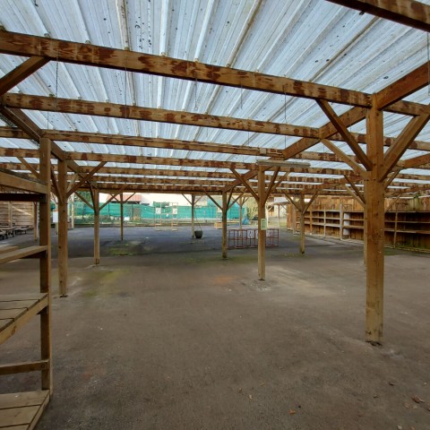 Vente Local commercial , 1000 m2 à Flers (61100)