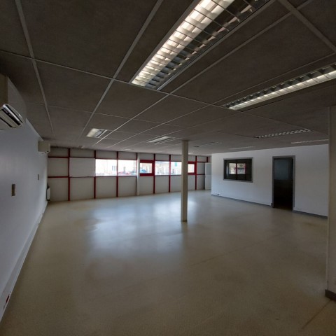 Vente Bureaux / Locaux professionnels, 134 m2 à Alençon (61000)