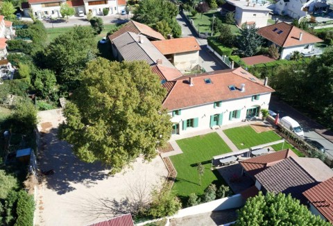 Vente Murs commerciaux, 580 m2 à Genas (69740)