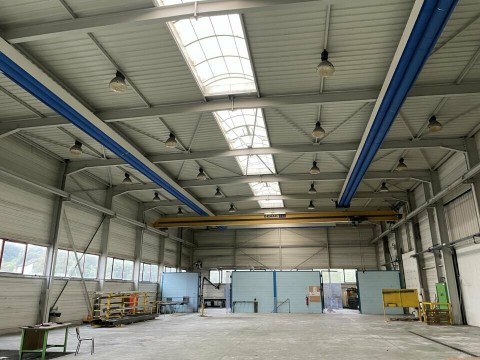 Vente Bâtiment industriel de 2 060 m2 à Étupes (25460) en France