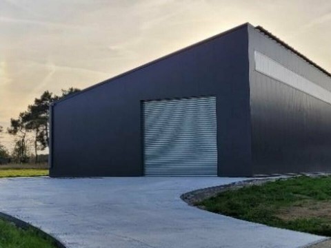 Vente Local d'activité/ atelier de 5390 pi2 à Saint-Jacut-les-Pins (56220) en France
