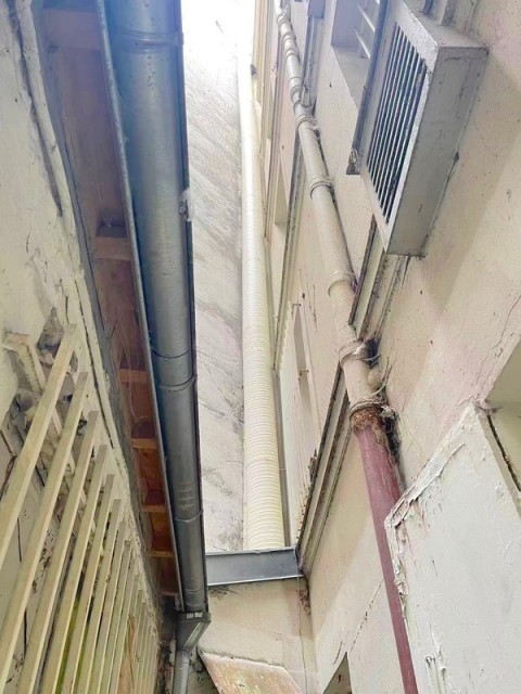 Vente Restaurant 30 couverts avec terrasse dans une rue passante, à Paris (75005) en France