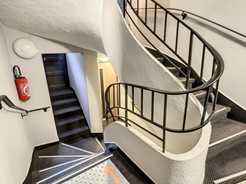 Vente Bar, Hôtel restaurant d'environ 18 chambres dans une zone fréquentée, à Modane (73500)