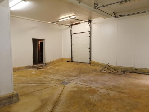 Vente Bâtiment industriel de 900 m2 à Lacaune (81230)