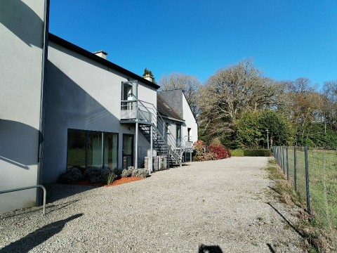 Vente Domaine événementiel avec terrasse à Vannes (56000) en France