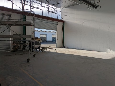 Vente Bureaux / Locaux professionnels, 3020 pi2 à Chambéry (73000) en France