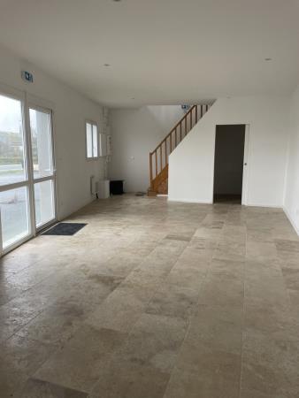 Vente Bureaux / Locaux professionnels, 100 m2 à Chasseneuil-du-Poitou (86360)