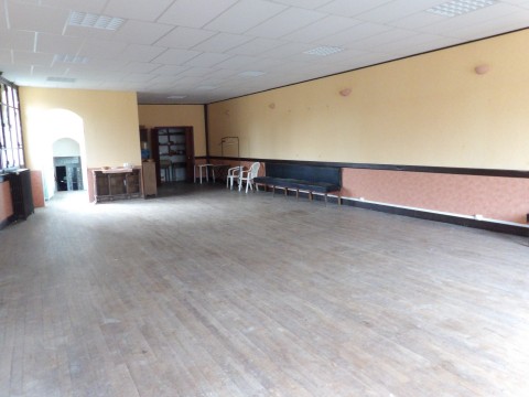 Vente Local commercial de 240 m2 pour divers projets à Buxières-les-Mines (03440) en France
