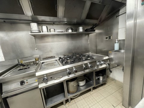 Vente Bar, Brasserie, Café licence IV 42 couverts avec terrasse dans un quartier dynamique, à Paris (75011)