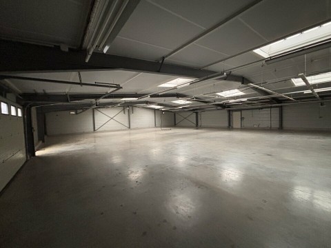 Vente Local d'activités de 750 m2 à Morlaas (64160)