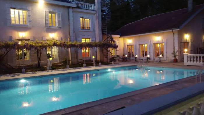 Vente Chambres d'hôtes de charme proche de Cransac-les-Thermes, à Aubin (12110)