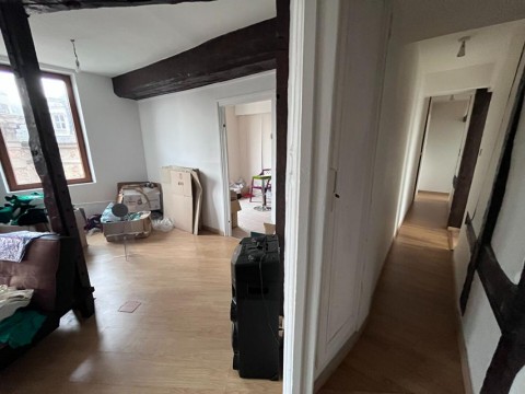 Vente Immeuble commercial mixte de 140 m2 à Gournay-en-Bray (76220)