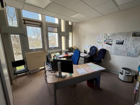 Vente Bureaux / Locaux professionnels, 250 m2 au coeur d'Yzeure