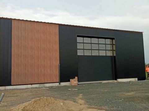 Vente Local d'activité / Entrepôt, 235 m2 dans une zone bien desservie du Havre (76600) en France